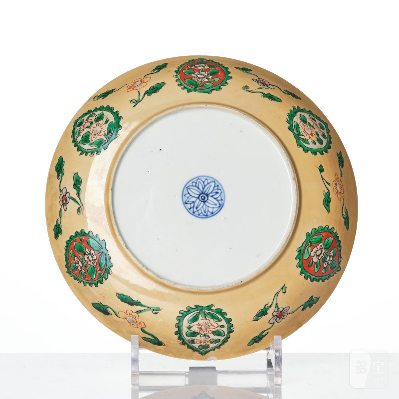 A famille verte bowl and a dish, - 图4